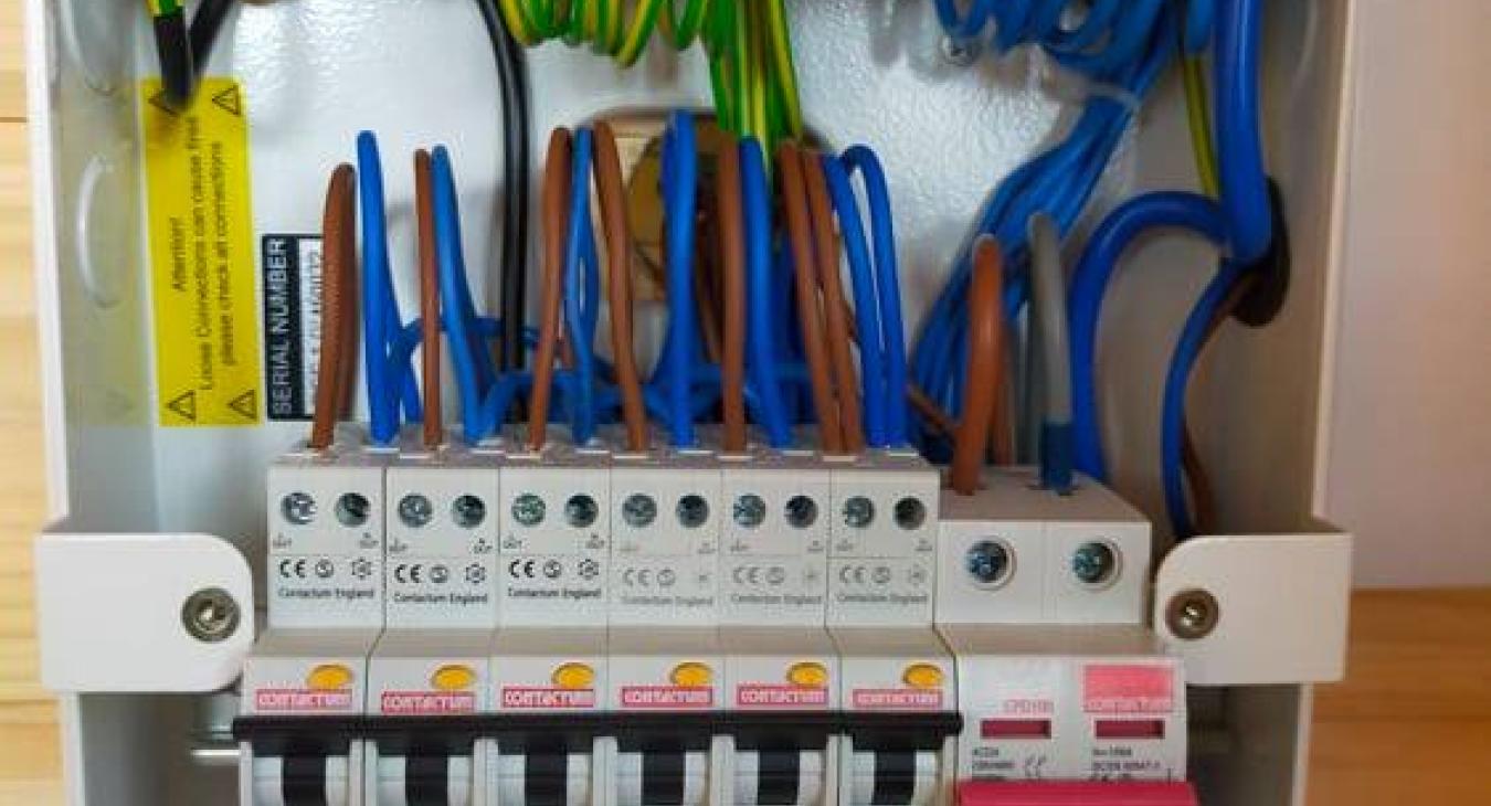 Summer house fuse box in Warrington